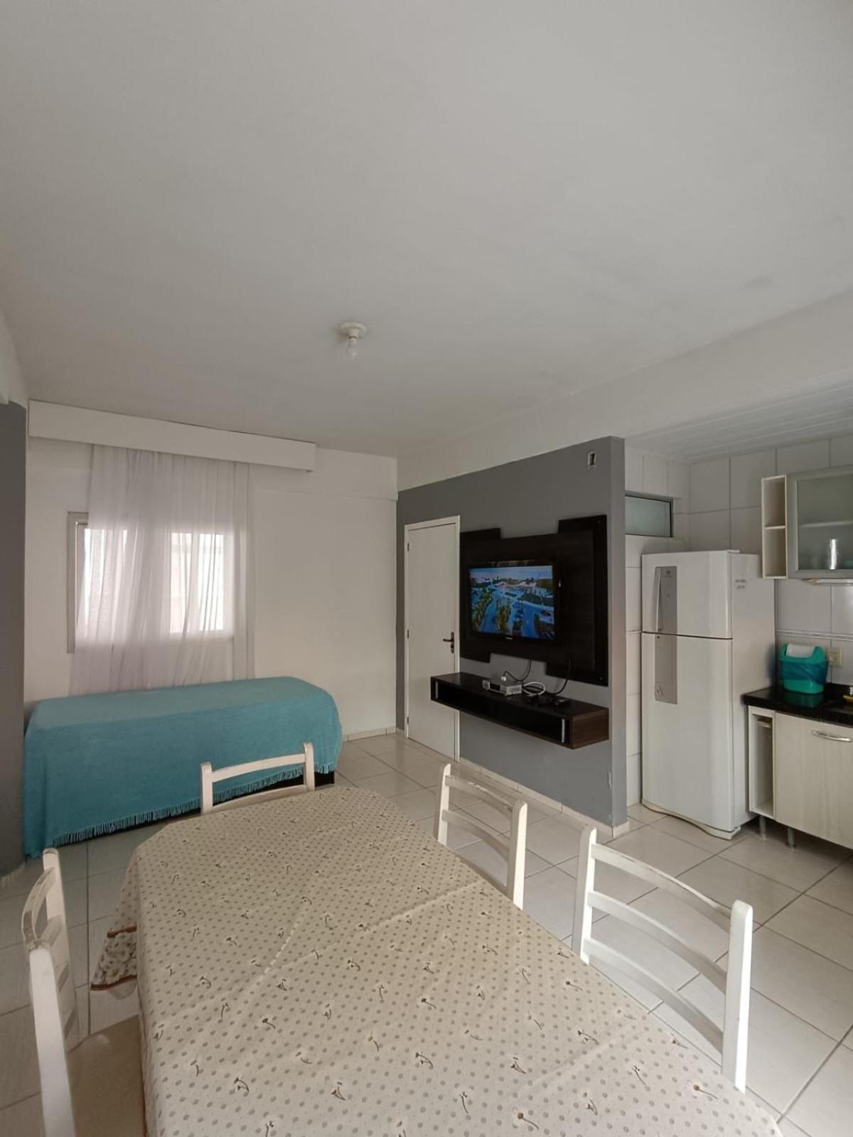 Residencial Nereu Appartement Bombinhas Buitenkant foto