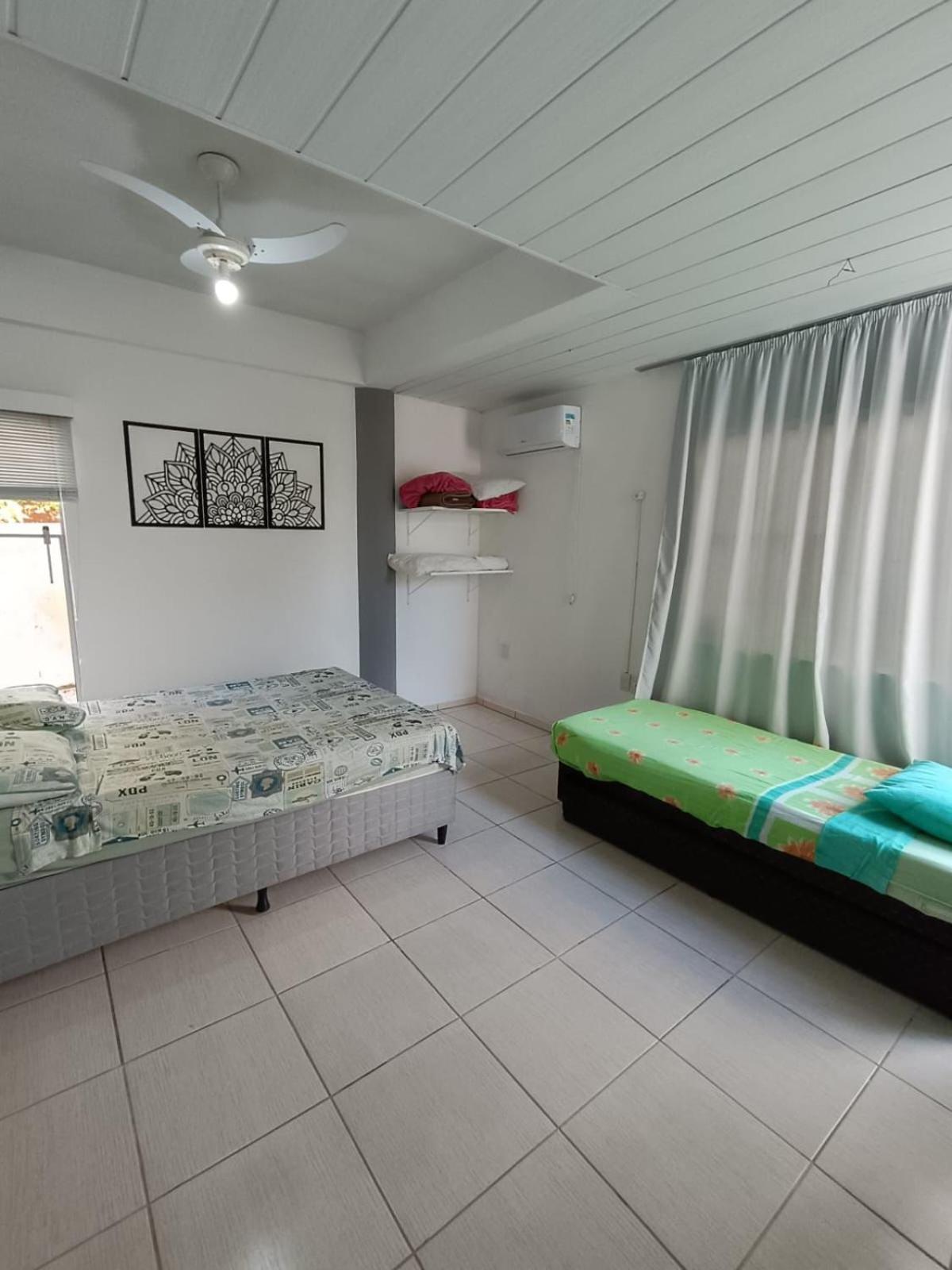 Residencial Nereu Appartement Bombinhas Buitenkant foto