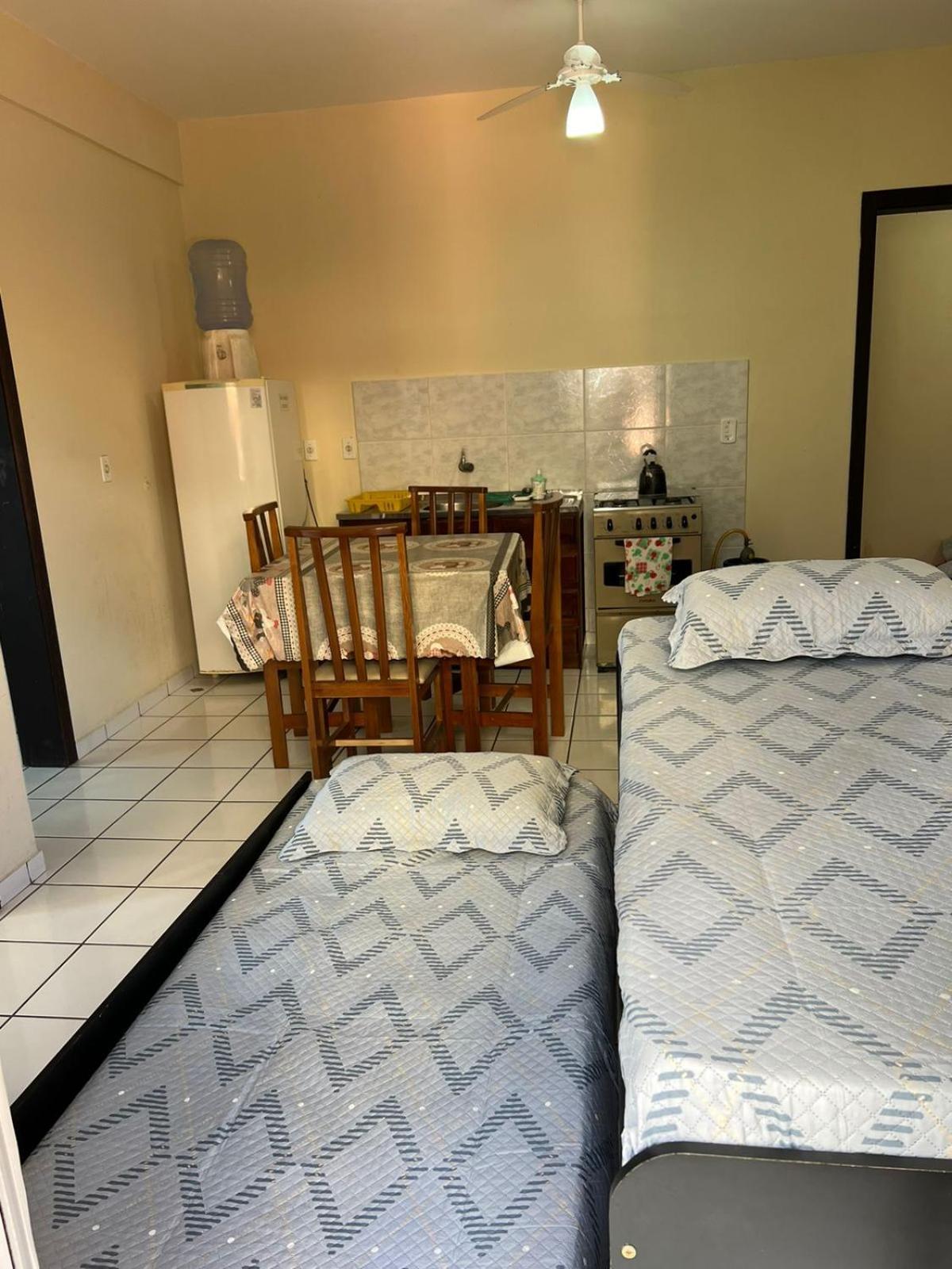 Residencial Nereu Appartement Bombinhas Buitenkant foto