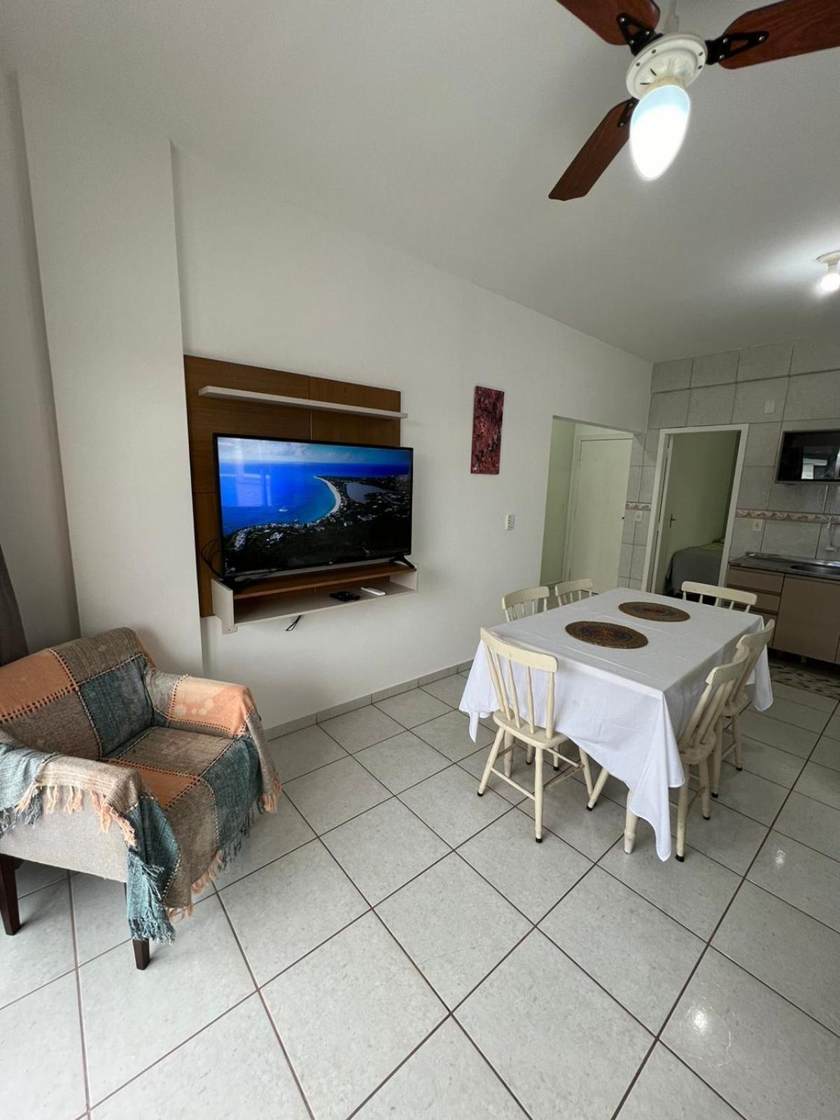 Residencial Nereu Appartement Bombinhas Buitenkant foto
